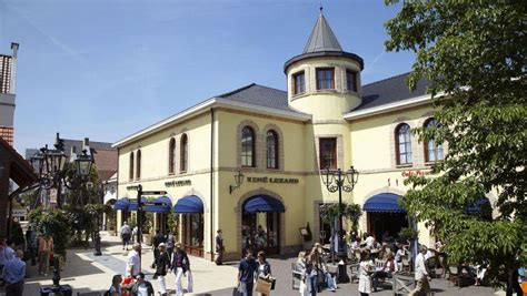 outlet roermond louis vuitton|designer outlet roermond.